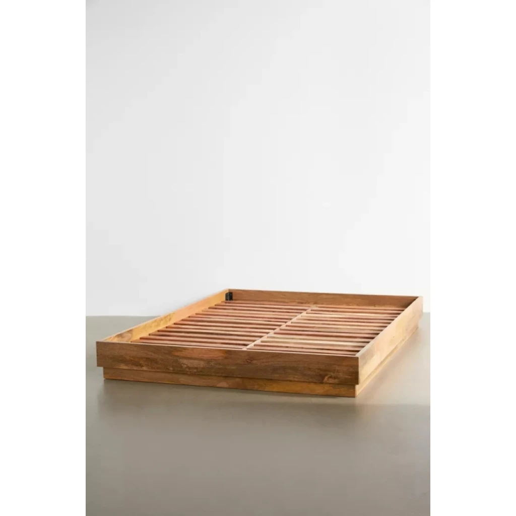 ECRIN – Queen size Platform Bed - Image 3